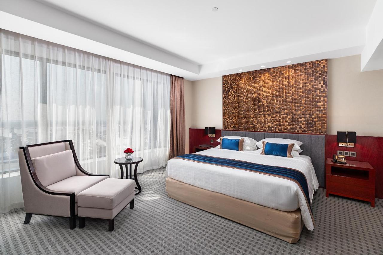 Yangon Thanlwin Hotel Екстер'єр фото