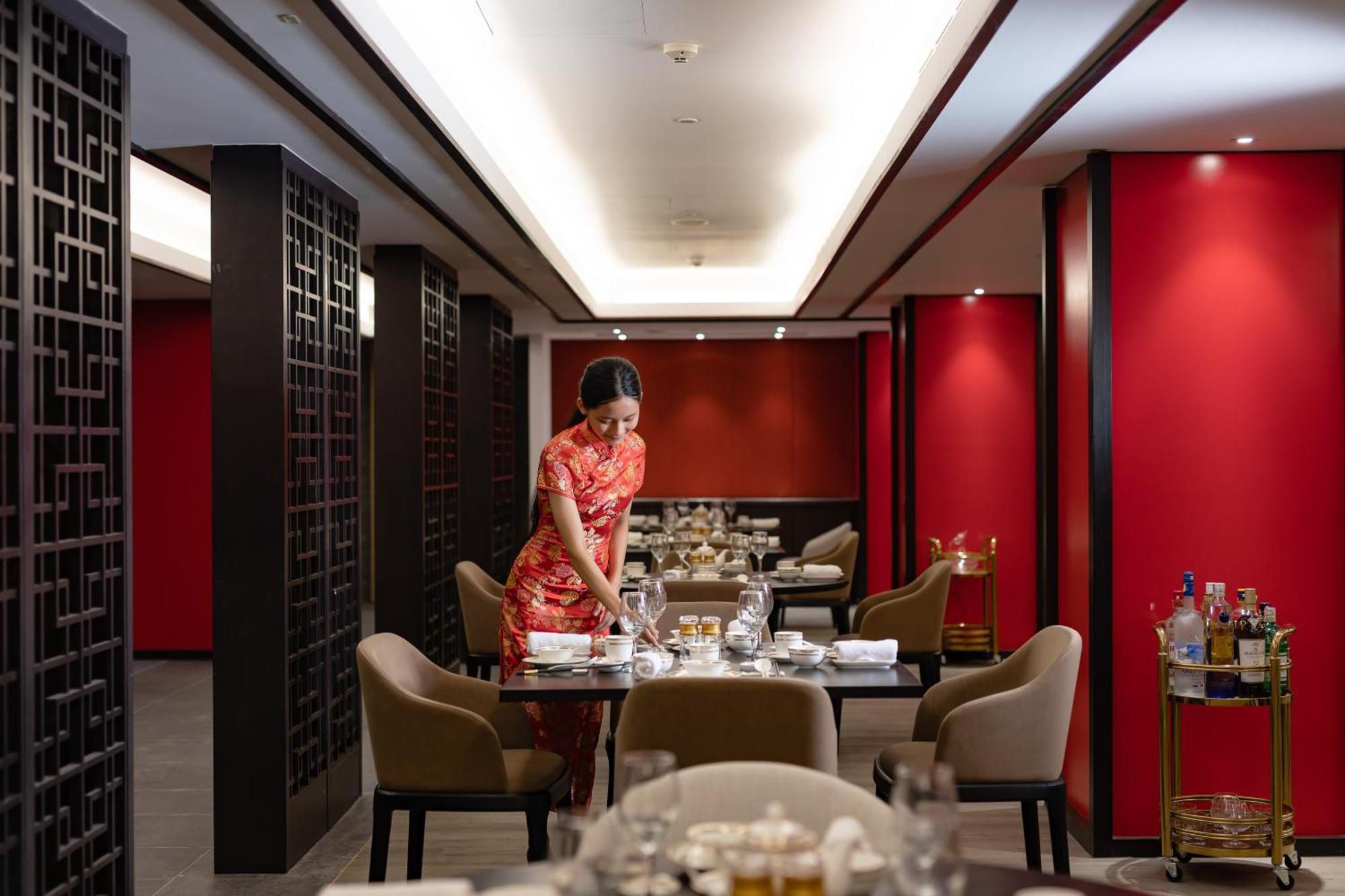 Yangon Thanlwin Hotel Екстер'єр фото