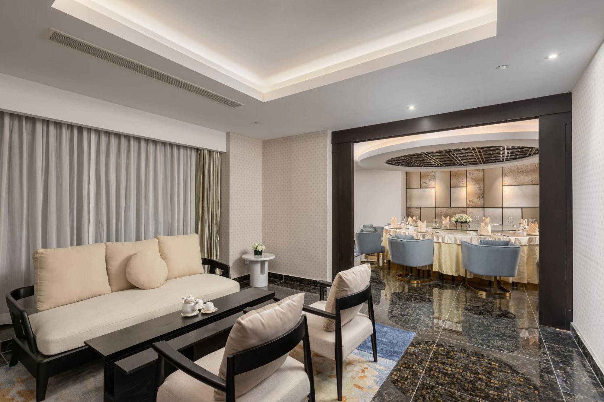 Yangon Thanlwin Hotel Екстер'єр фото