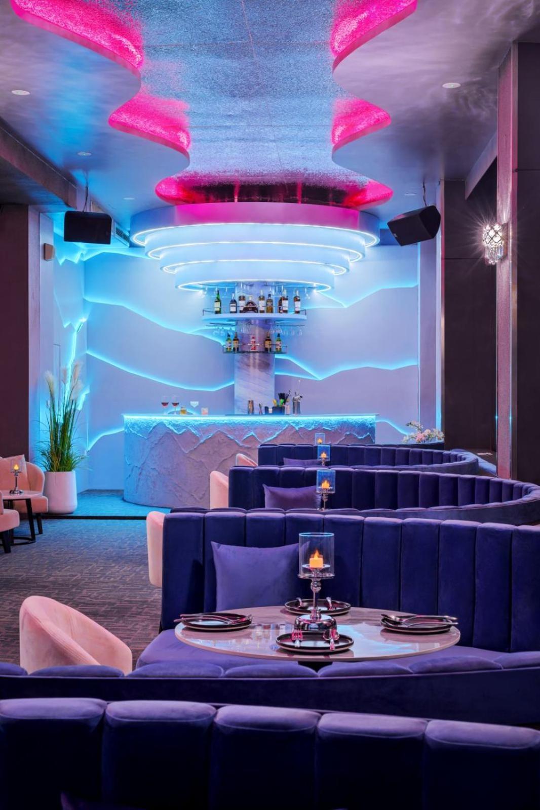 Yangon Thanlwin Hotel Екстер'єр фото