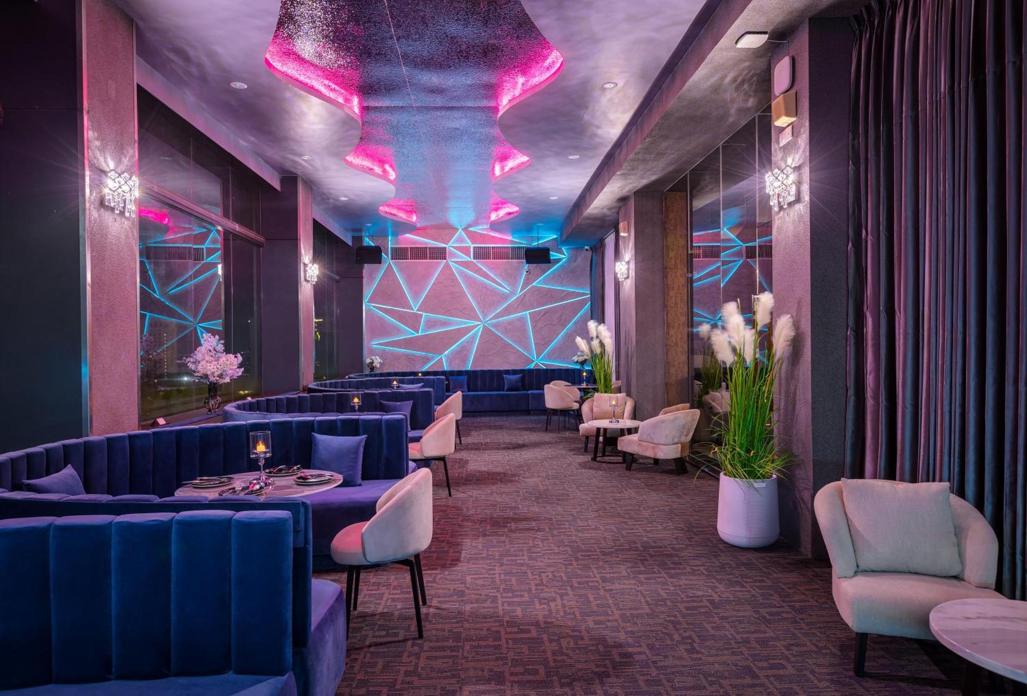 Yangon Thanlwin Hotel Екстер'єр фото